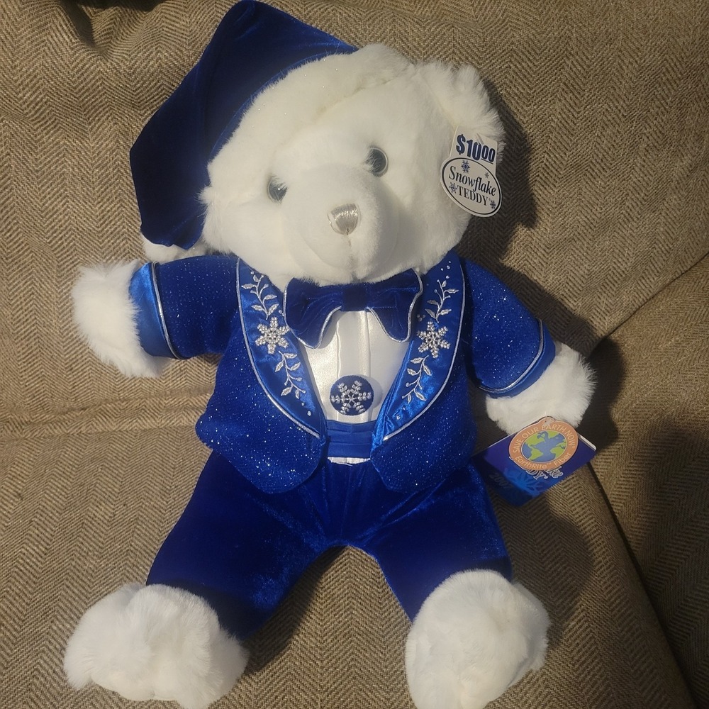 Snowflake Teddy 2007 21" Tuxedo‎ Christmas Bear A2 by DanDee